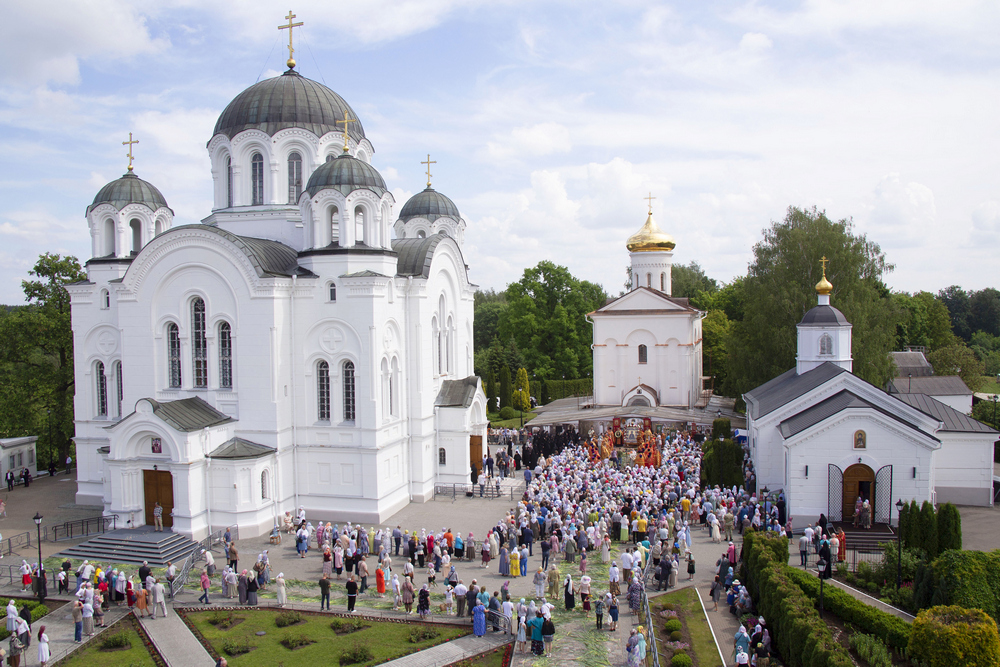 в текст